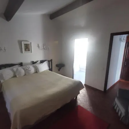 Saint Andre Hotell 3*