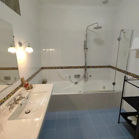Saint Andre Hotel
