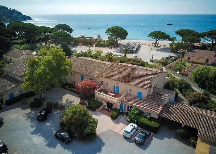 Saint Andre Hotel 3*