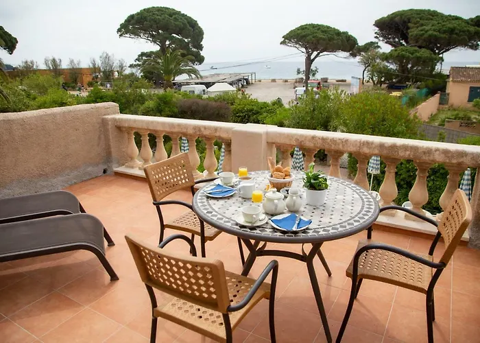 Saint Andre Hotel 3*